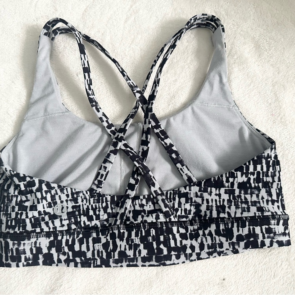 Lululemon Crossback sports bra